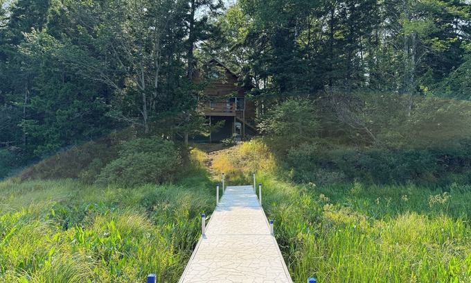 Seal Cove House | HODGDON POND LAKEFRONT RENTAL ON MOUNT DESERT ISLAND!