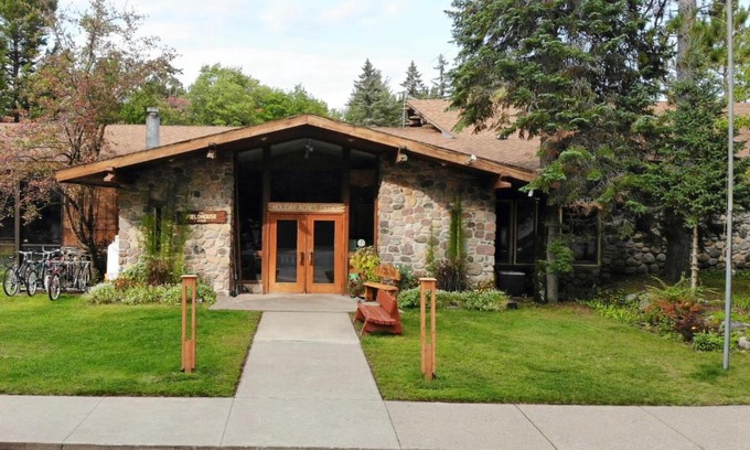 Rhinelander Resort | Holiday Acres Resort