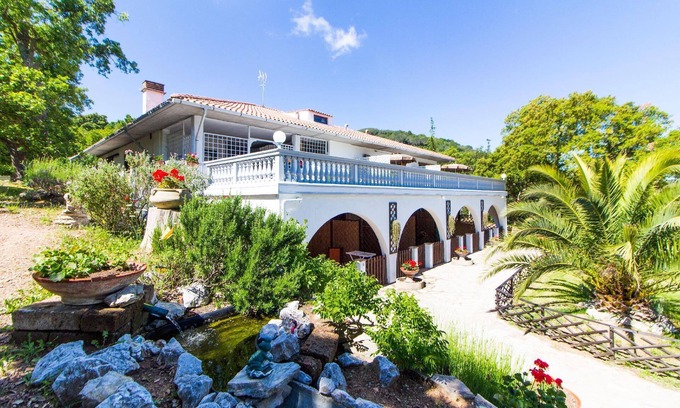 Campiglia Marittima Apartment | Holiday apartment Campiglia Marittima for 2 - 8 persons with 3 bedrooms - Holiday apartment in one o