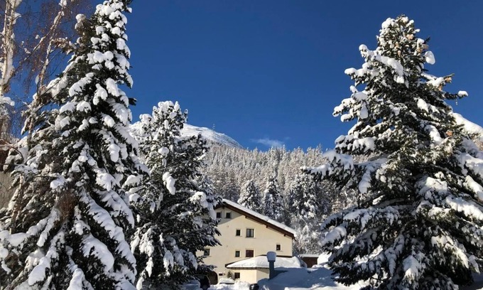 La Punt-Chamues-ch Apartment | Holiday apartment La Punt-Chamues-ch for 1 - 2 persons with 1 bedroom - Holiday apartment