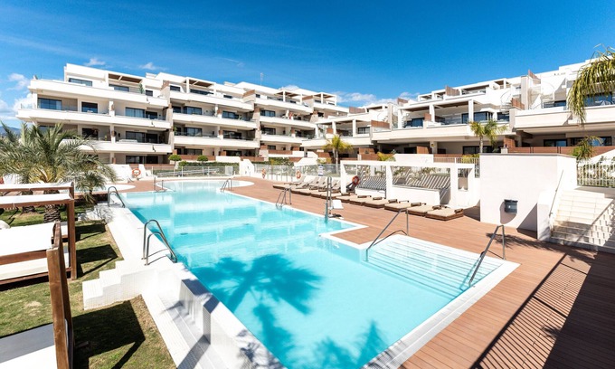 La Cala de Mijas Apartment | Holiday Apartment "La Cala De Mijas Lotus Jardinana' with Sea View