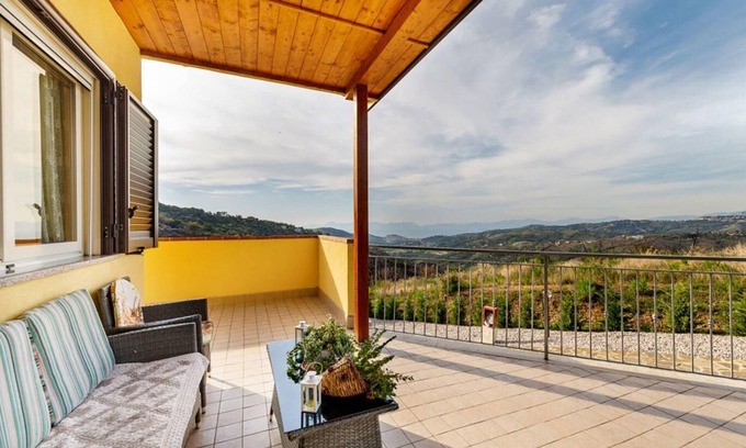 Laureana Cilento House | Holiday apartment Laureana Cilento for 1 - 7 persons with 2 bedrooms - Holiday house