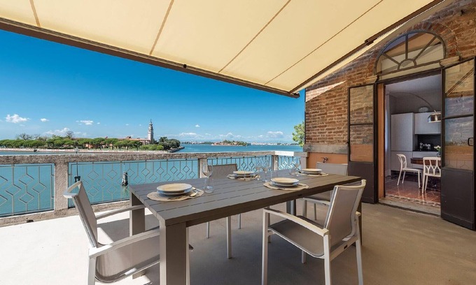 Santa Maria in Stelle House | Holiday apartment Lido di Venezia for 1 - 4 persons with 2 bedrooms - Holiday house