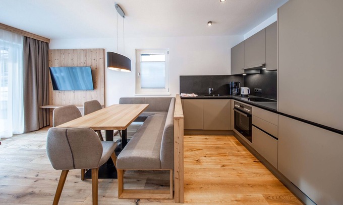 Soelden Apartment | holiday apartment/apt. for 4 guests with 61m² in Sölden (176205)