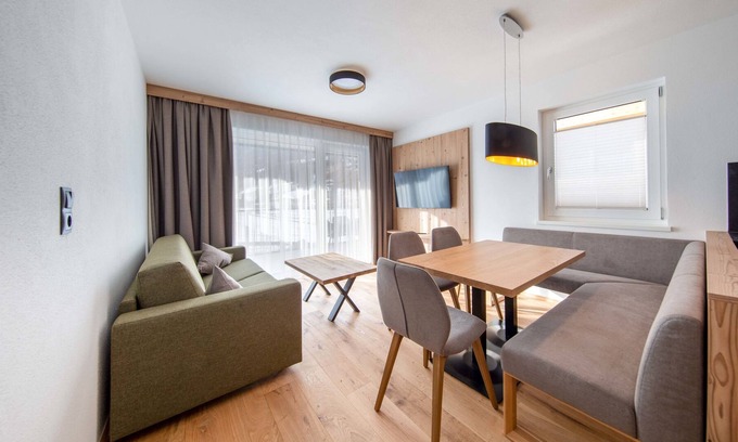 Soelden Apartment | holiday apartment/apt. for 4 guests with 61m² in Sölden (176210)