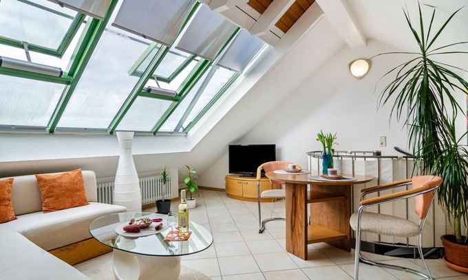 Meersburg Apartment | Holiday Apartment "Bodenseeblick" with Wi-Fi on Request