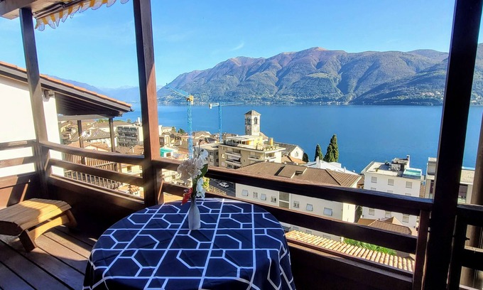 Brissago Apartment | Holiday apartment Brissago for 1 - 4 persons with 2 bedrooms - Holiday apartment