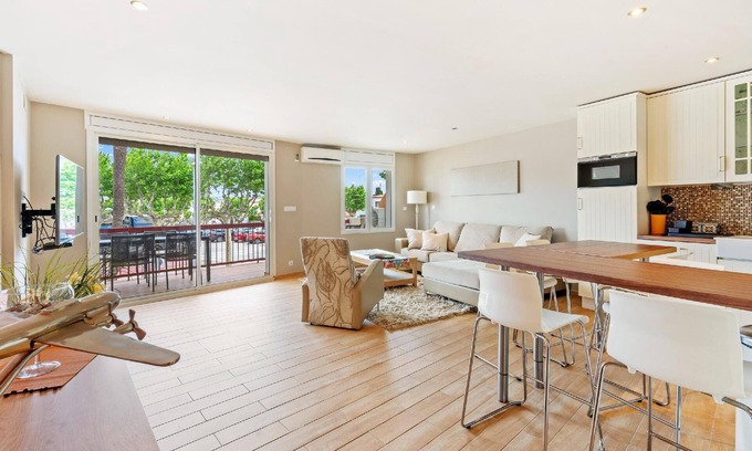 Empuriabrava Apartment | Holiday apartment Empuriabrava for 1 - 4 persons with 2 bedrooms - Holiday apartment