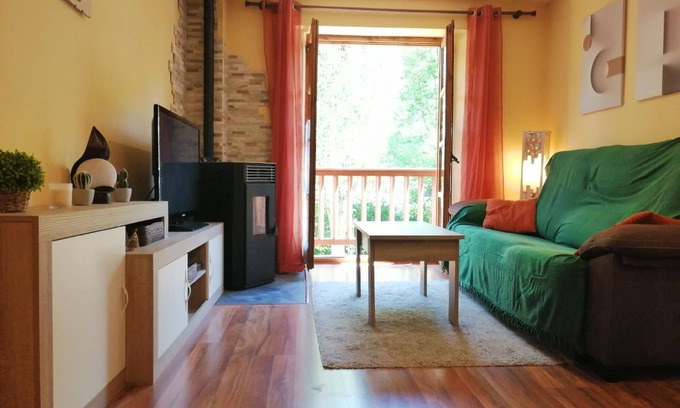 Pla de l'Ermita Apartment | Holiday apartment Caldes de Boi for 1 - 5 persons with 2 bedrooms - Holiday apartment in one or mult