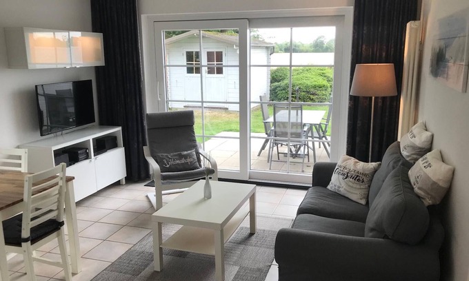Wormshoft Apartment | Holiday apartment Hasselberg for 1 - 3 persons with 2 bedrooms - Holiday apartment in one or multi-f