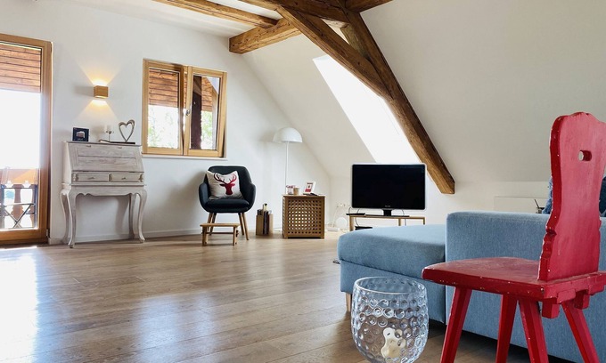 Kappel Apartment | Holiday Apartment 'Haus Alpenblick' with Mountain View, Shared Terrace and Wi-Fi