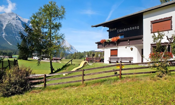 Leutasch Apartment | Holiday Apartment "Haus Am Lärchenhang 5" with Mountain View, Balcony & Wi-Fi