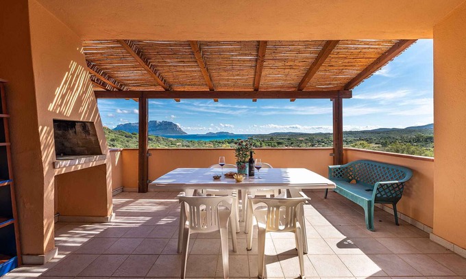 Porto Istana Apartment | Holiday apartment with wonderful sea views