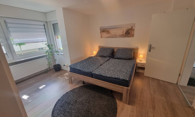 Kellen Apartment | Holiday Apartment 'Kleve Kellen' with Balcony and Wi-Fi