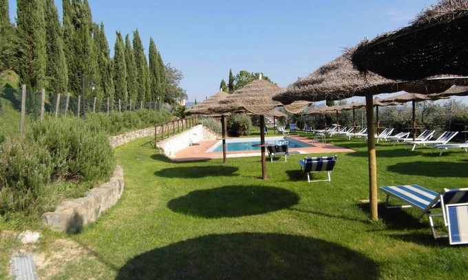 Cerreto Guidi Apartment | Holiday apartment mit Klimaanlage und Außenpool
