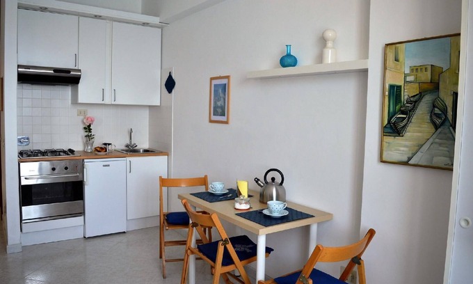 Moneglia Apartment | Holiday apartment Moneglia for 1 - 2 persons - Holiday apartment