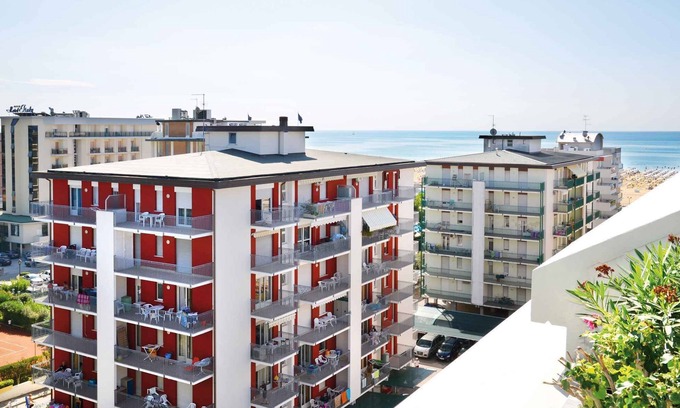 Bibione Apartment | Holiday apartment with balcony and air conditioning