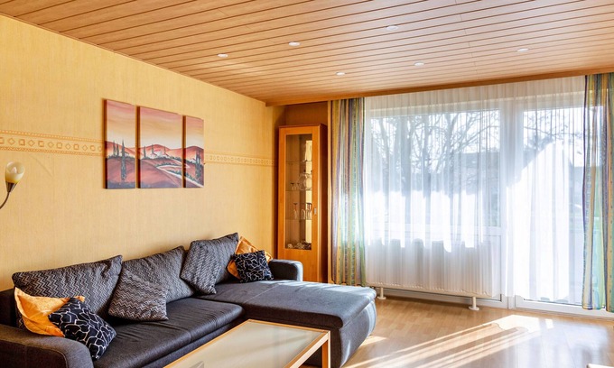 Mainz-Bingen Apartment | Holiday Apartment "Zum Rochusberg 2" with Balcony & Wi-Fi