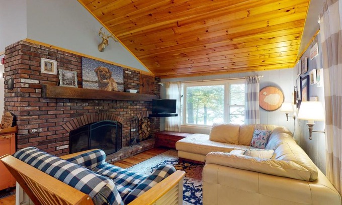 Naples House | Holiday Cove