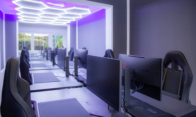 Dahl House | Holiday/gaming apartment