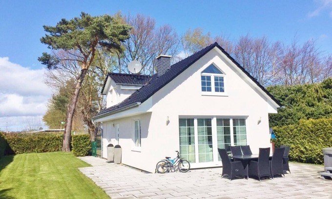 Lensterstrand House | Holiday house for 6 guests with 90m² in Grömitz-Lensterstrand (120103)