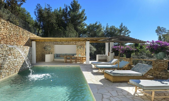 Sant Carles de Peralta House | Holiday house San Carlos de Peralta for 1 - 8 persons with 4 bedrooms - Holiday home
