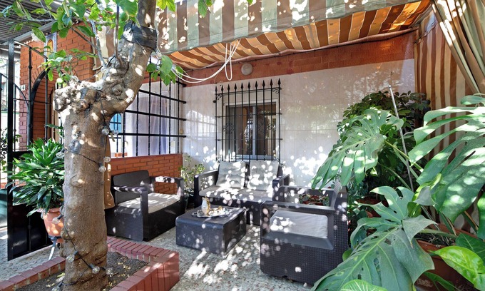 Jerez de la Frontera House | Holiday Home "Casa Catalina" with Private Terrace and Air Conditioning