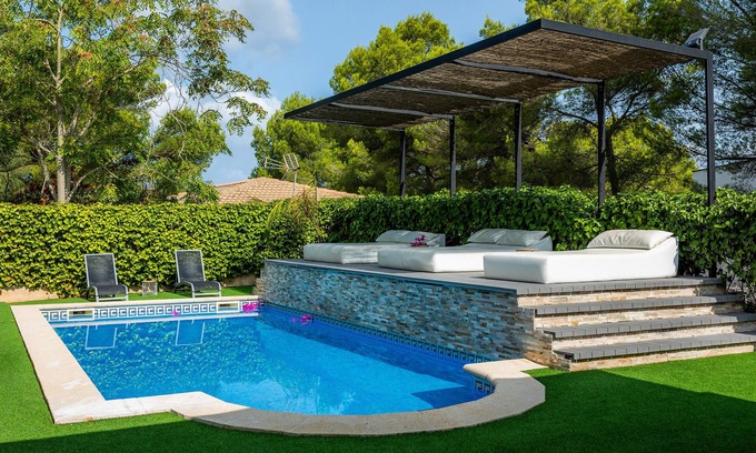 Son Serra de Marina House | Holiday Home 'Villa Tauler' with Private Pool, Wi-Fi and Air Conditioning