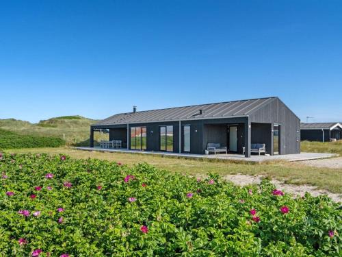 Klitmoller House | Holiday Home Aiko - 50m from the sea by Interhome