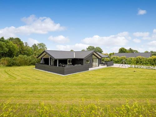 Haslevgarde House | Holiday Home Aleksa - 500m from the sea by Interhome