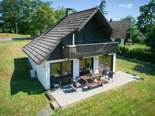 Feriendorf Frankenau House | Holiday Home Am Sternberg 97 by Interhome
