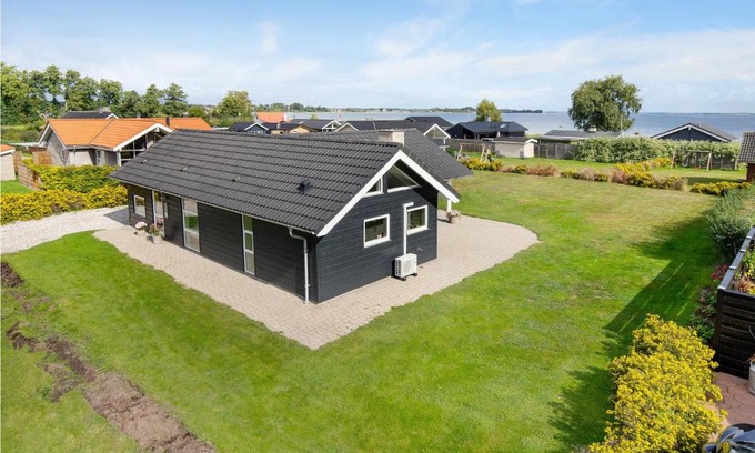 Grønninghoved Strand House | Holiday Home Anemonevej Sjølund I