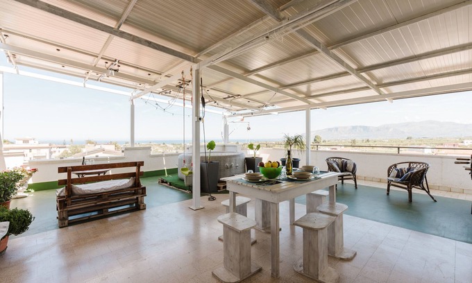 Partinico Apartment | Holiday Home 'Angela' with Sea View, Wi-Fi and Air Conditioning