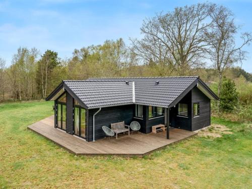 Hou House | Holiday Home Angelie - from the sea by Interhome