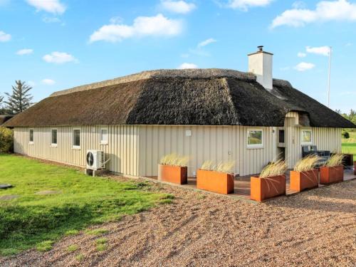 Vejers Strand House | Holiday Home Annalise - 1km from the sea by Interhome