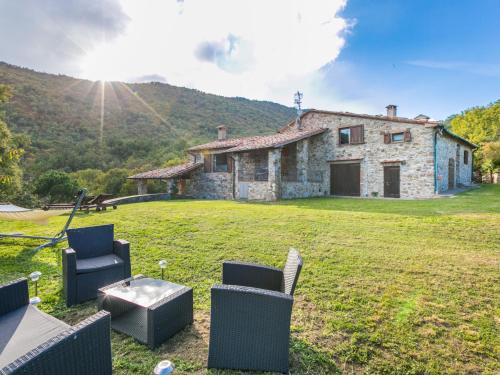 Montieri House | Holiday Home Bellavista - Villi by Interhome