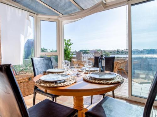 Les Ayguades House | Holiday Home Belle Ile 1 by Interhome