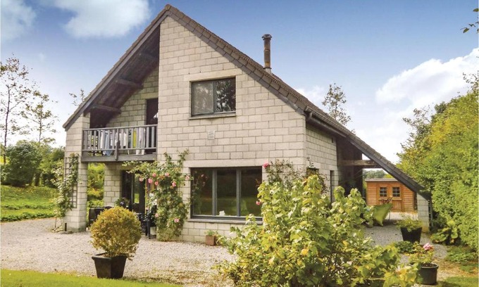 Hamoir House | Holiday Home Comblinay With Fireplace 04