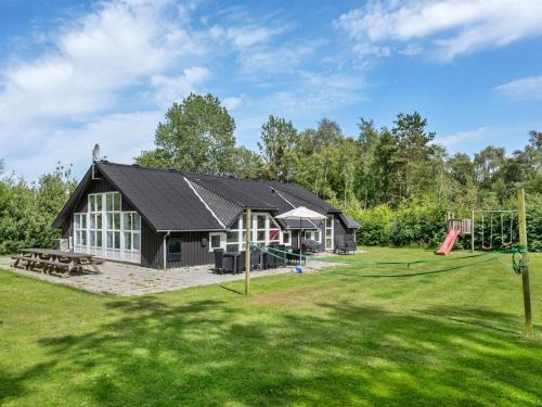 Amtoft House | Holiday Home Eisa - 300m to the fjord by Interhome