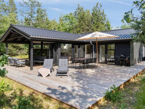 Hoensinge House | Holiday Home Ela - 800m from the sea by Interhome