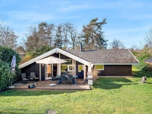Gedesby House | Holiday Home Emili - 300m from the sea by Interhome