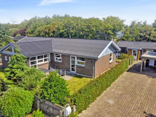 Skagen House | Holiday Home Erle - 1-5km from the sea by Interhome