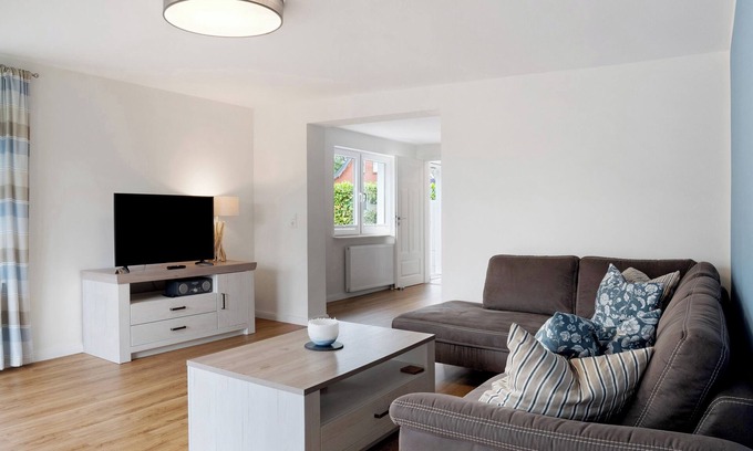 Kappeln House | Holiday Home 'Ferienanlage Kappeln' with Private Terrace, Private Garden and Wi-Fi
