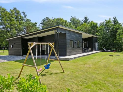 Øer Strand House | Holiday Home Gertraude - 800m from the sea by Interhome
