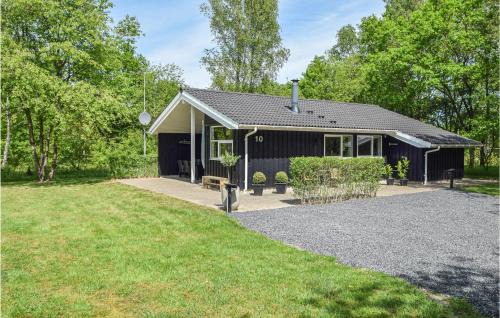 Skygge House | Holiday Home Give With Hot Tub X
