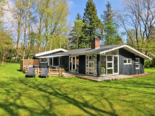 Arrild Ferieby House | Holiday Home Gretl - 31km from the sea by Interhome