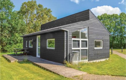 Spjald House | Holiday Home Halvejen Hytte Spjald Ii