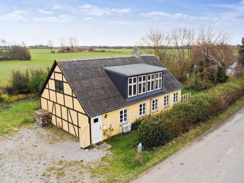 Gedser House | Holiday Home Hughlek - 1-5km from the sea by Interhome