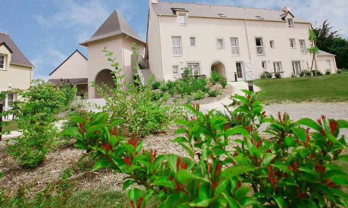 Le Tronchet House | Holiday Home in beautiful historic Brittany