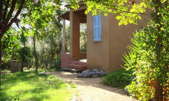 Poggio-Mezzana House | Holiday Home in Corsica near the Beach